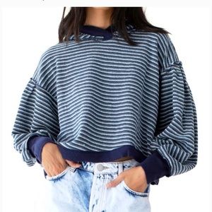 Free People- Wandering Soul reversible crop sweatshirt